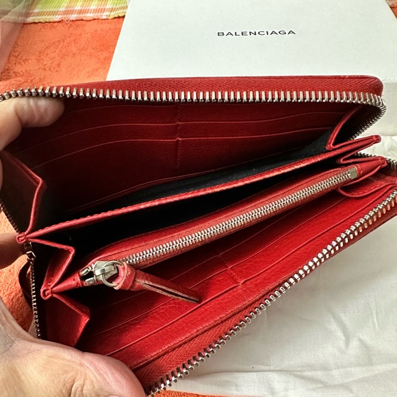 Balenciaga Red Long Zipped Wallet Soft Leather - Picture 11 of 16